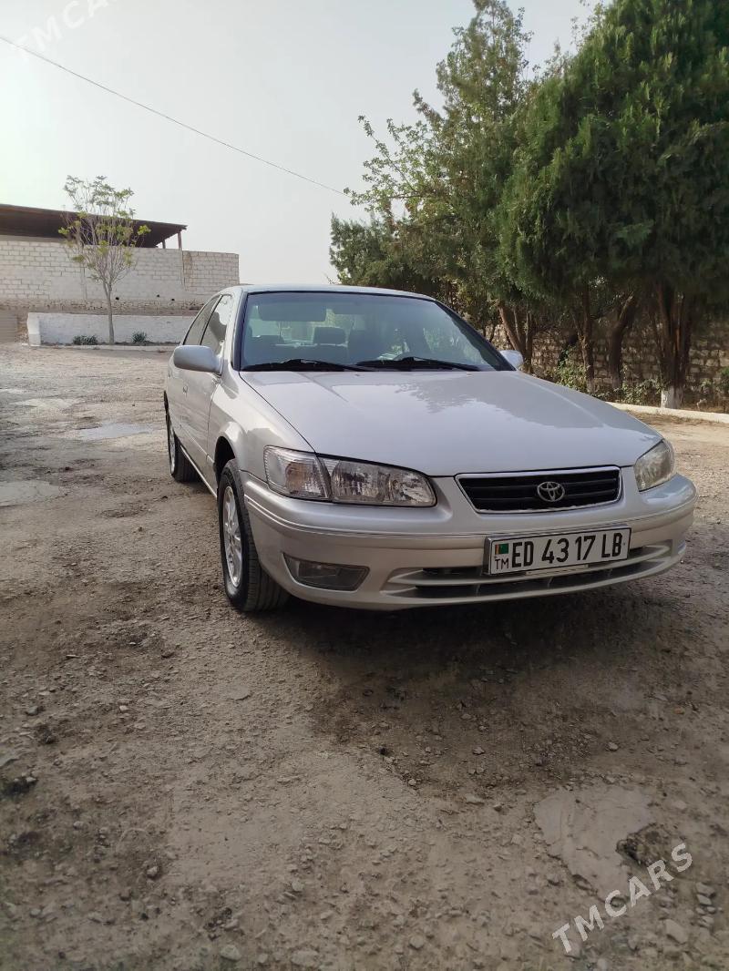 Toyota Camry 2000 - 170 000 TMT - Магданлы - img 2