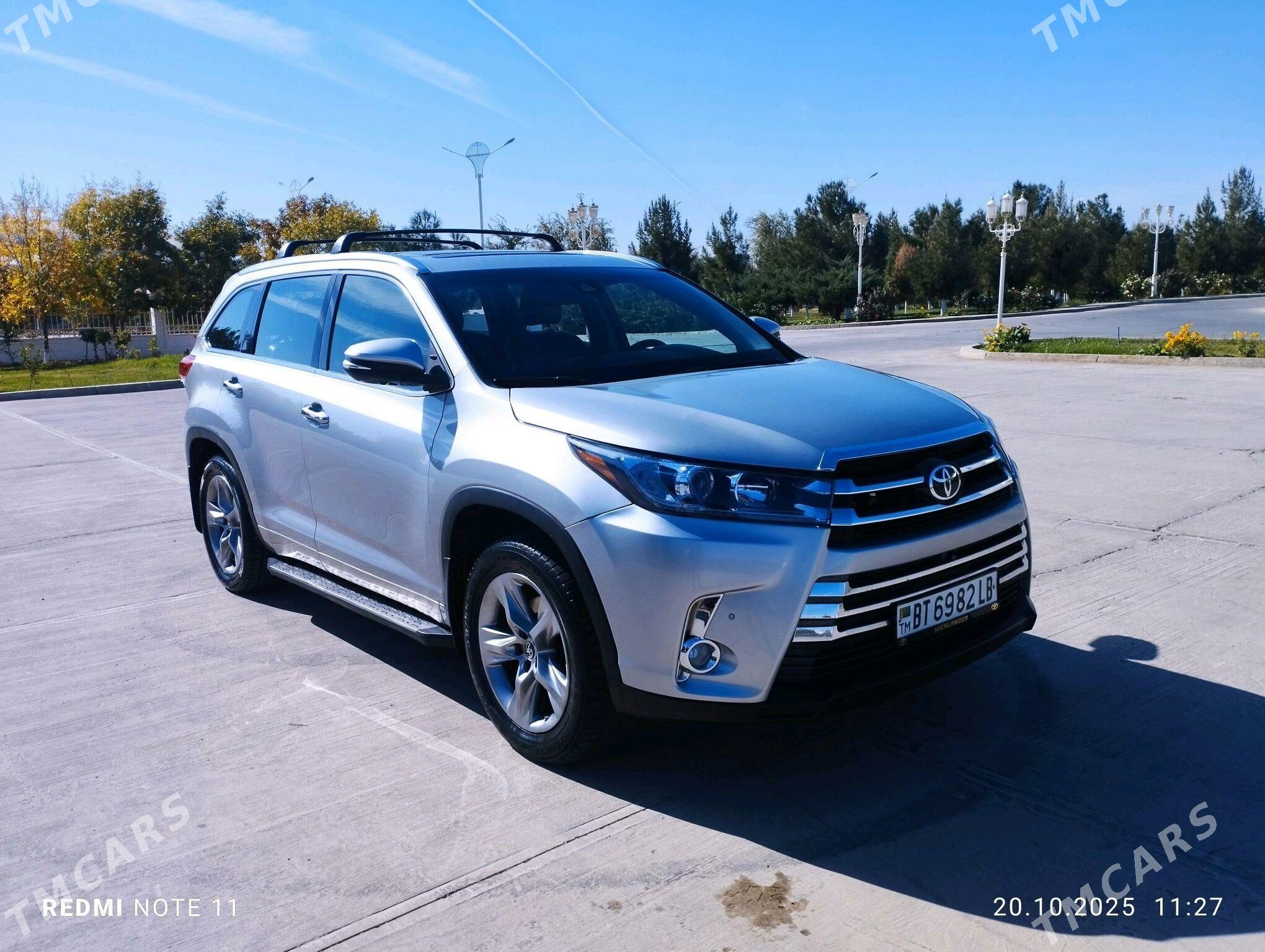 Toyota Highlander 2017 - 460 000 TMT - Saýat - img 6