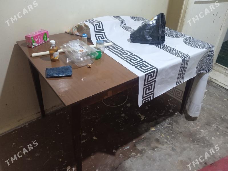 stol kuhonny uzalya - Туркменабат - img 2