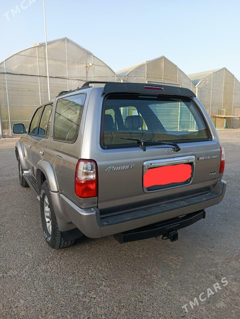 Toyota 4Runner 2002 - 180 000 TMT - Kaka - img 1