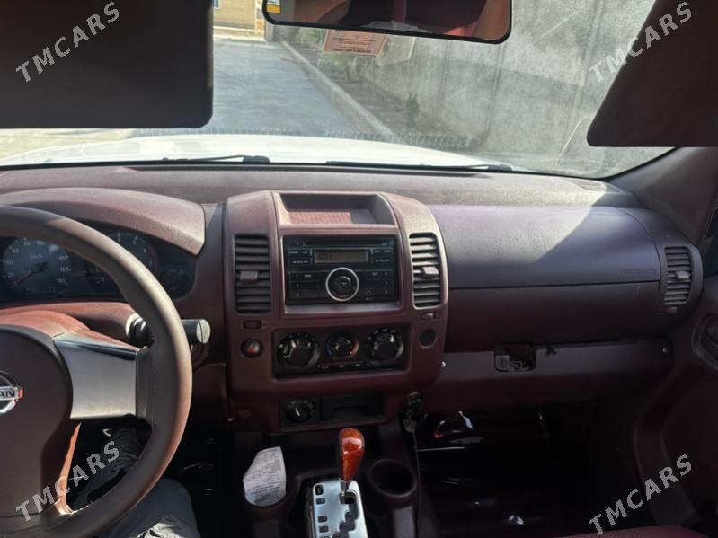 Nissan Navara 2011 - 129 000 TMT - Гёкдепе - img 4