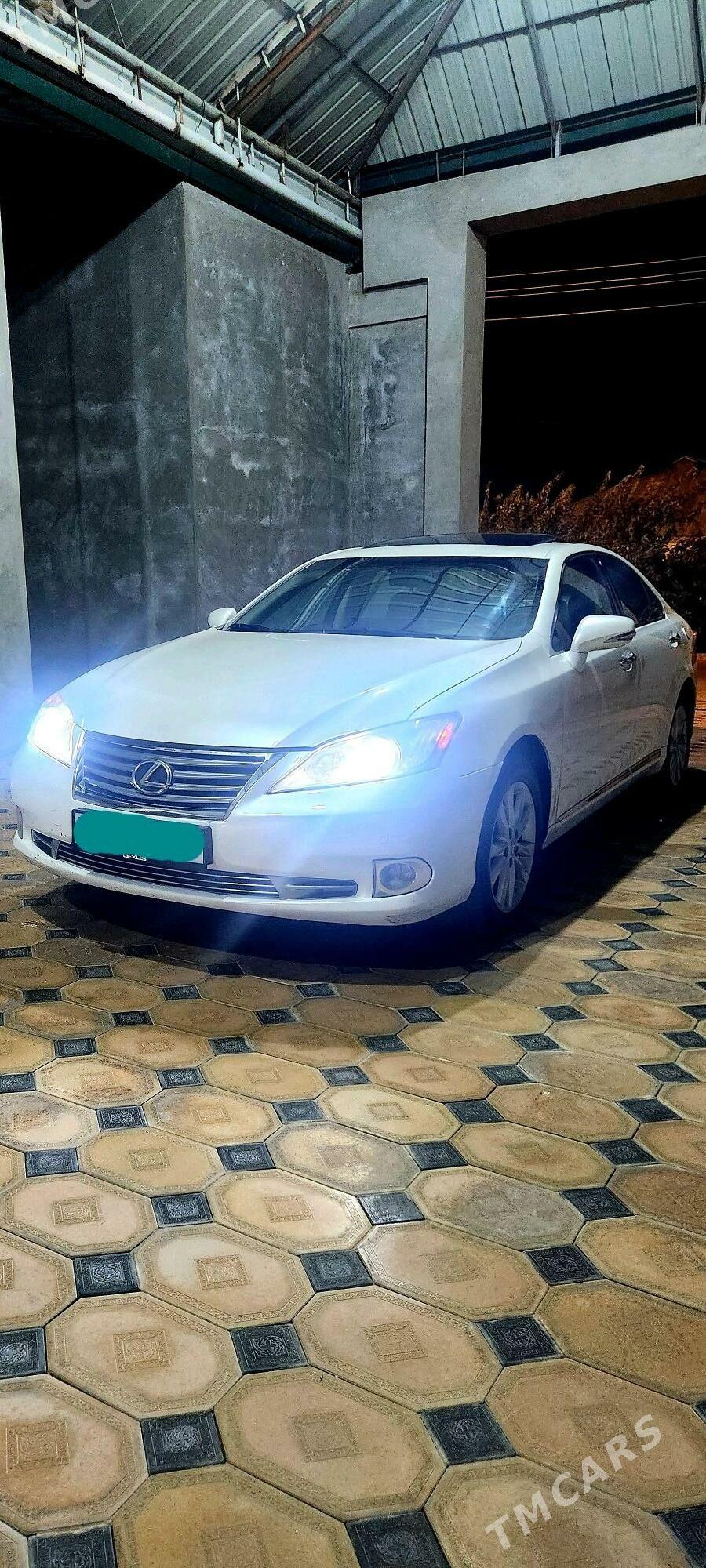 Lexus ES 350 2012 - 240 000 TMT - Бузмеин - img 2