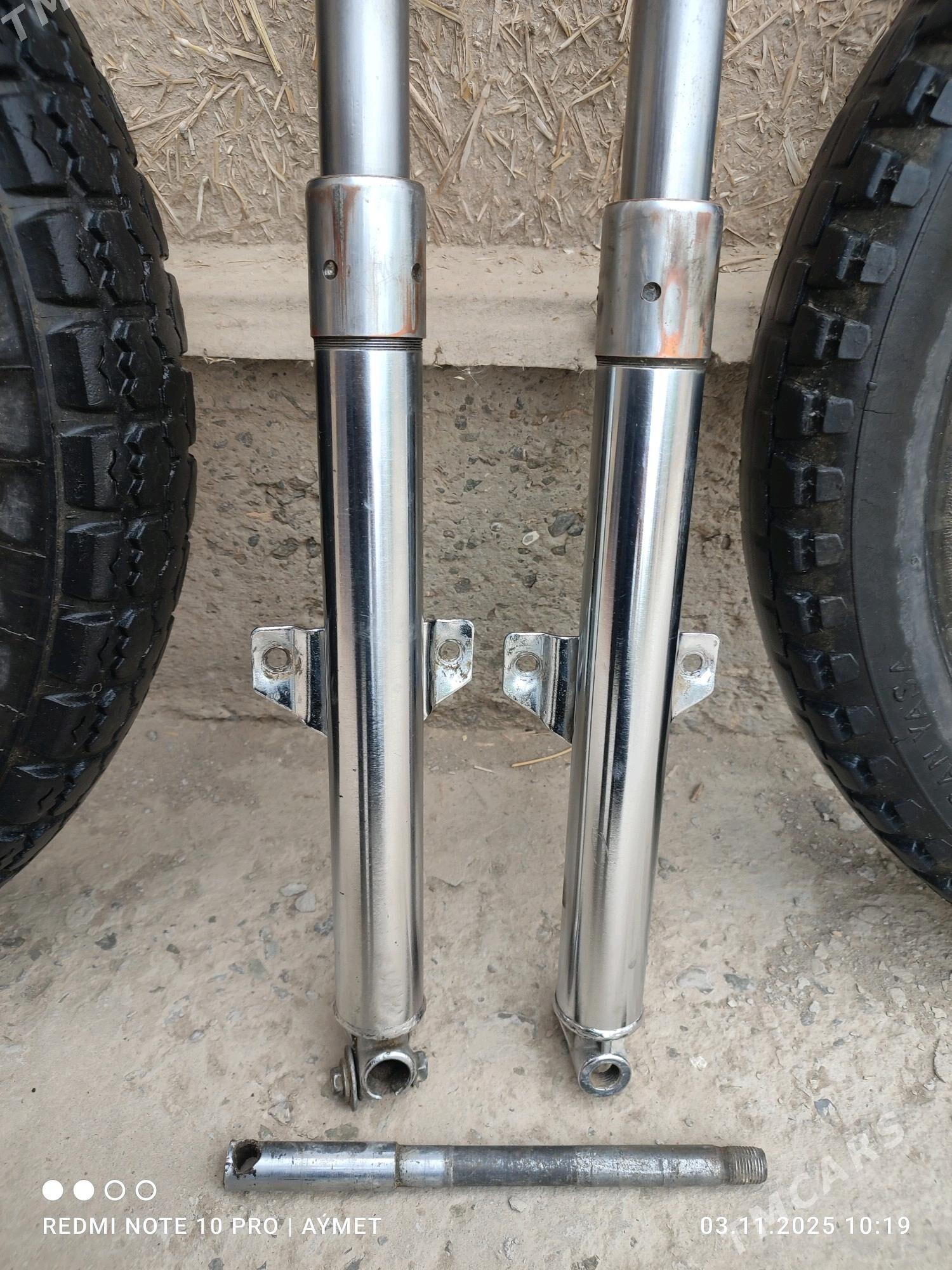 передний вилка все покрышка - Türkmenbaşy etr. - img 1