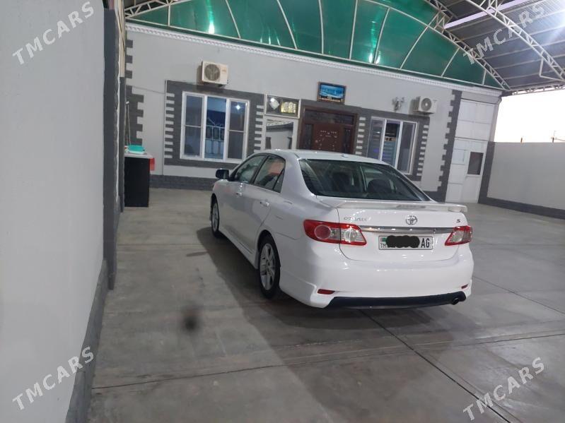 Toyota Corolla 2011 - 172 000 TMT - Büzmeýin - img 3