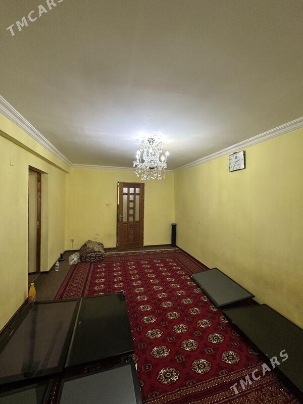 Engels 4 komnat - 30 мкр - img 2