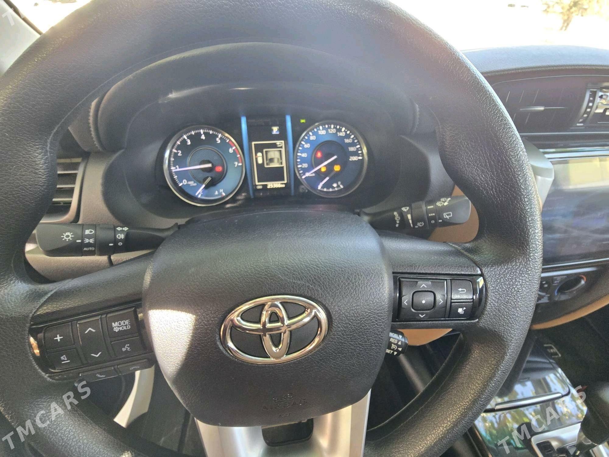 Toyota Fortuner 2024 - 592 000 TMT - Ашхабад - img 7