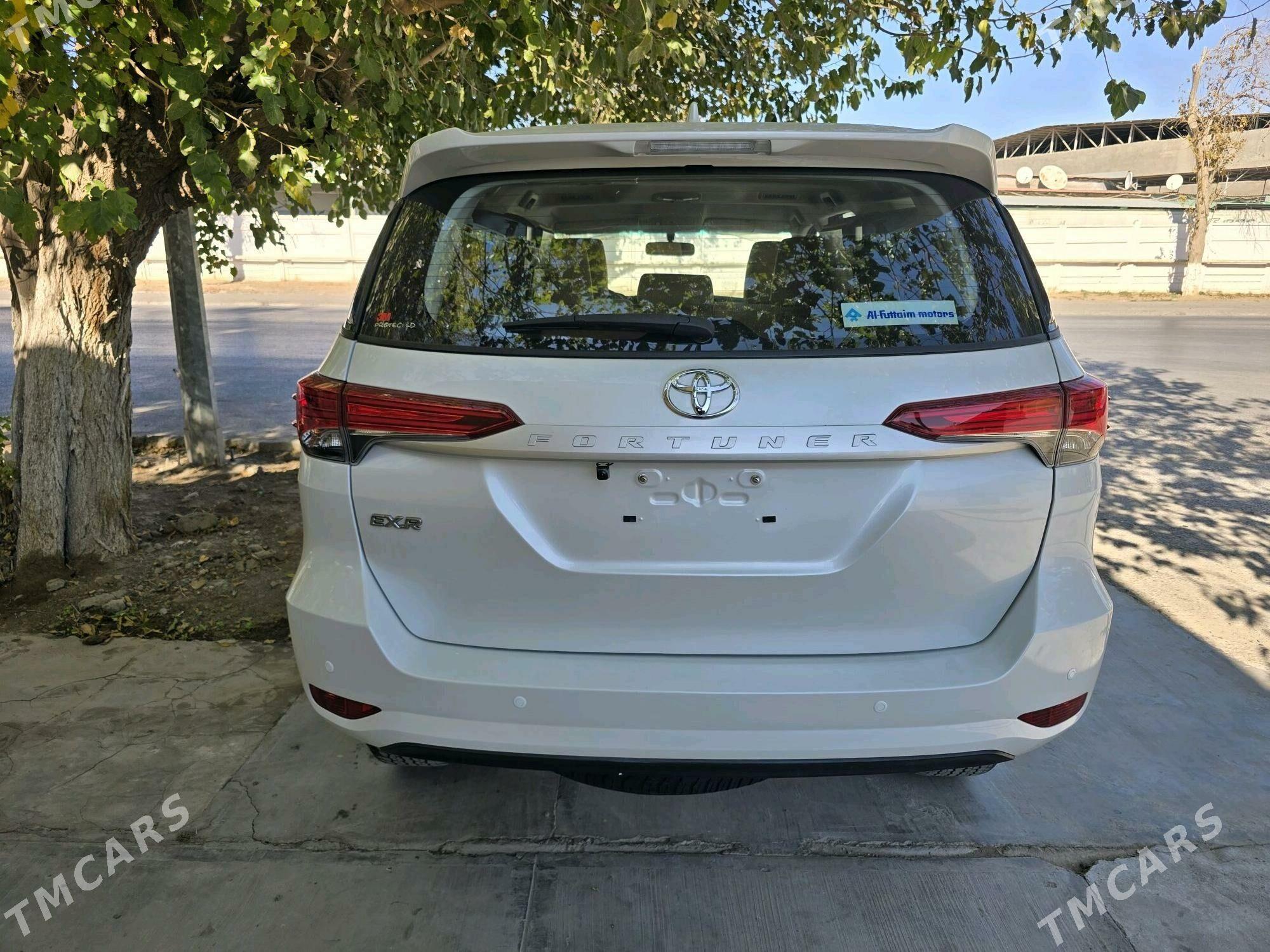 Toyota Fortuner 2024 - 592 000 TMT - Ашхабад - img 5