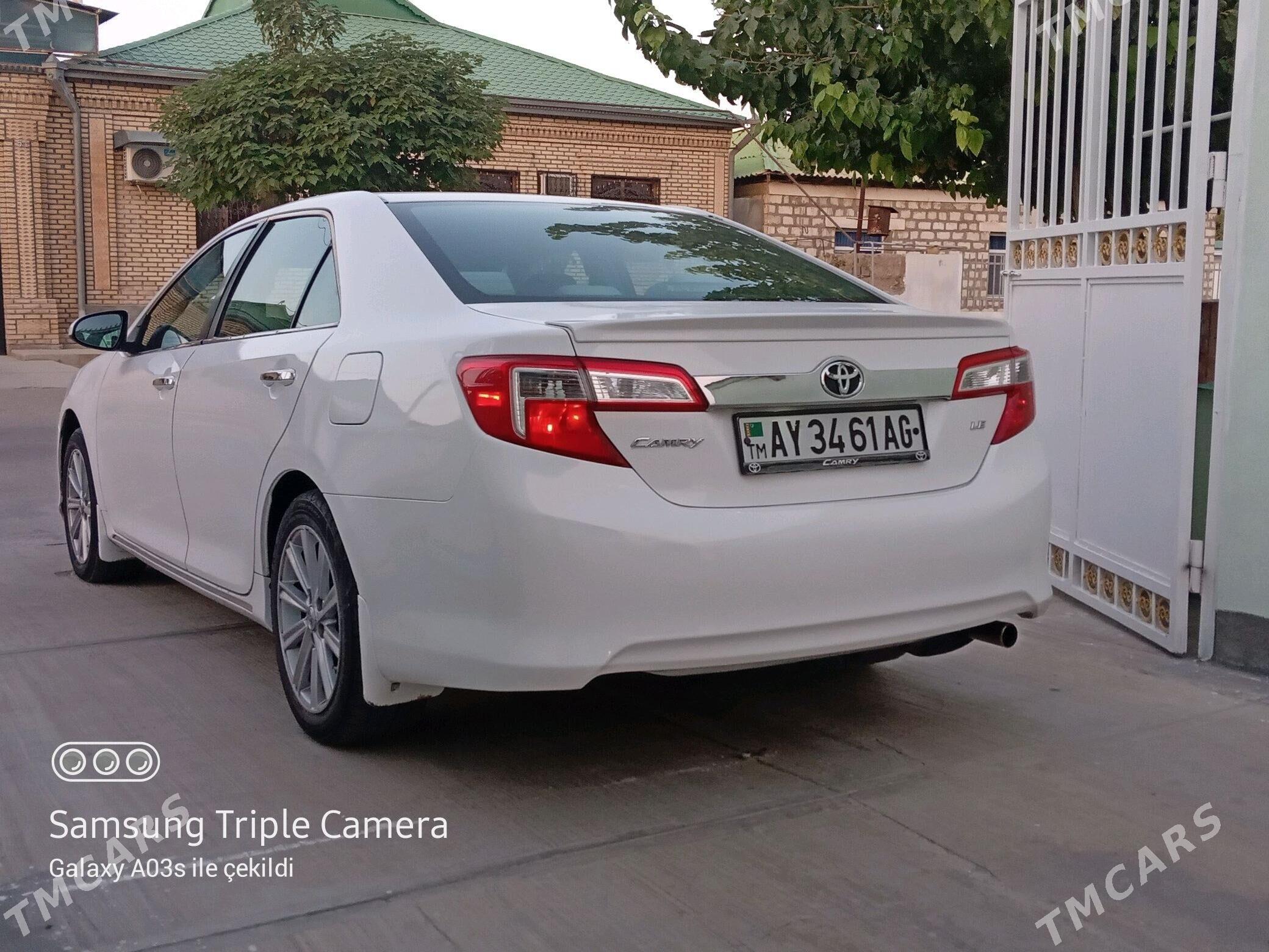 Toyota Camry 2012 - 220 000 TMT - Gökje - img 4