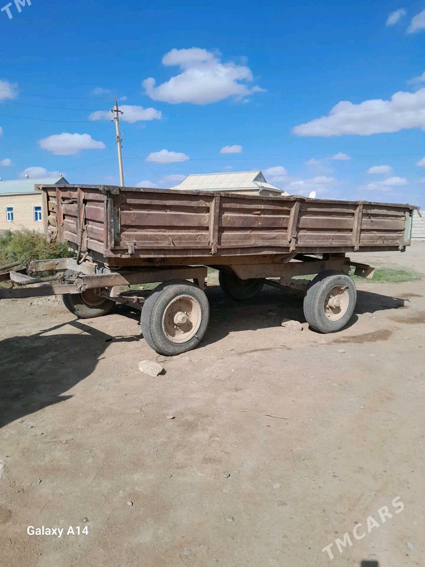 MTZ T-28 1980 - 32 000 TMT - Серахс - img 5
