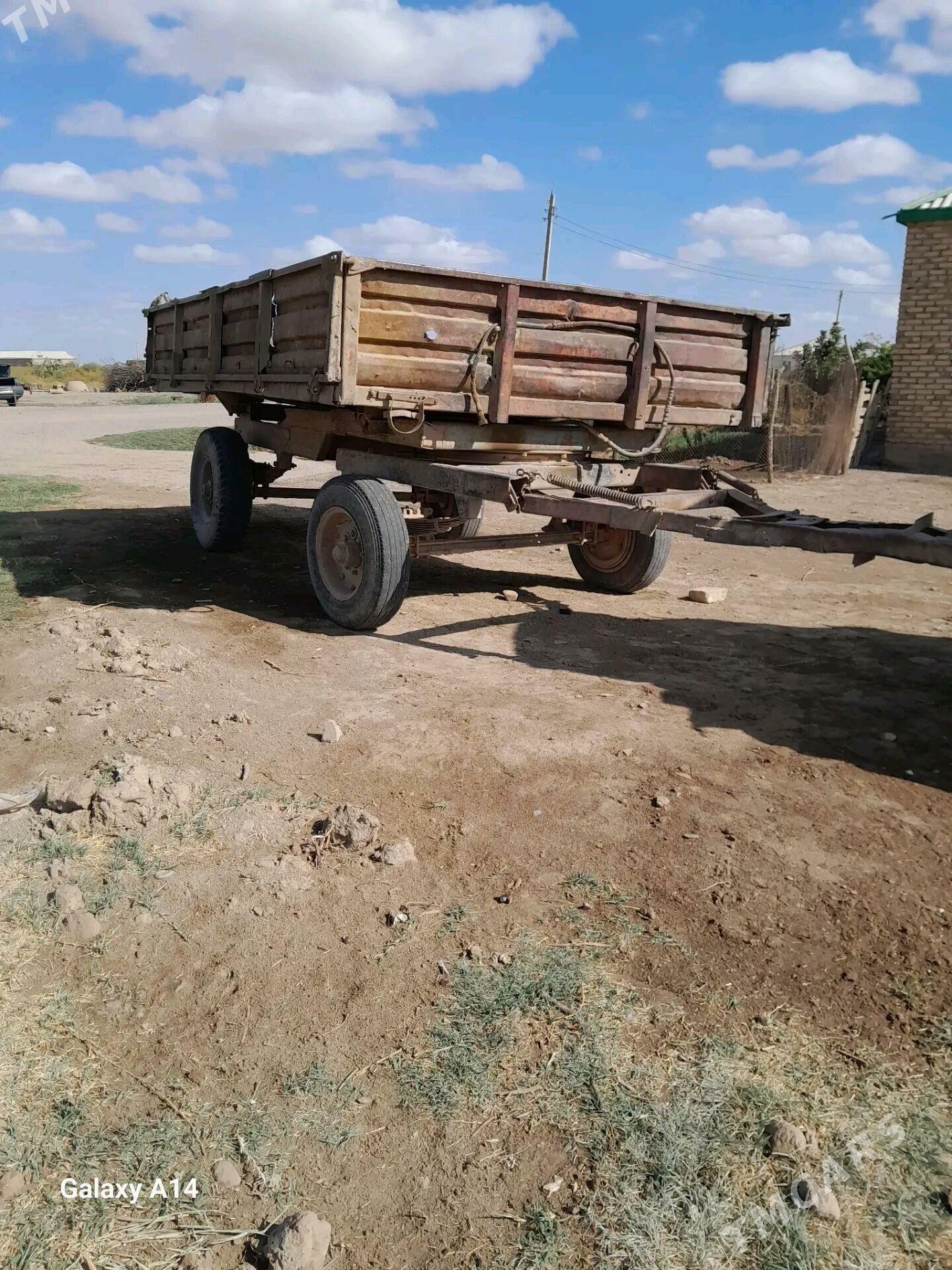 MTZ T-28 1980 - 32 000 TMT - Серахс - img 6