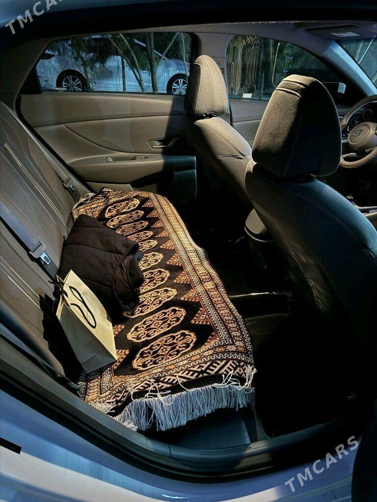 Hyundai Elantra 2023 - 270 000 TMT - Aşgabat - img 4