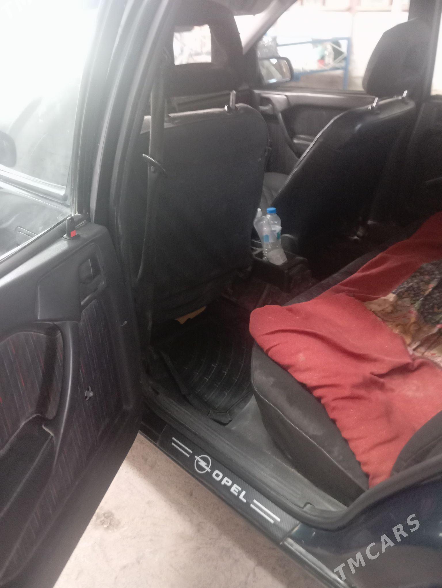 Opel Vectra 1993 - 46 000 TMT - Türkmenabat - img 5