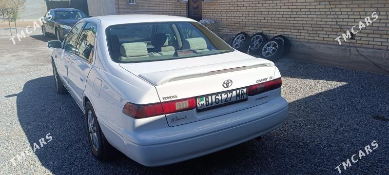 Toyota Camry 1999 - 120 000 TMT - Мары - img 4