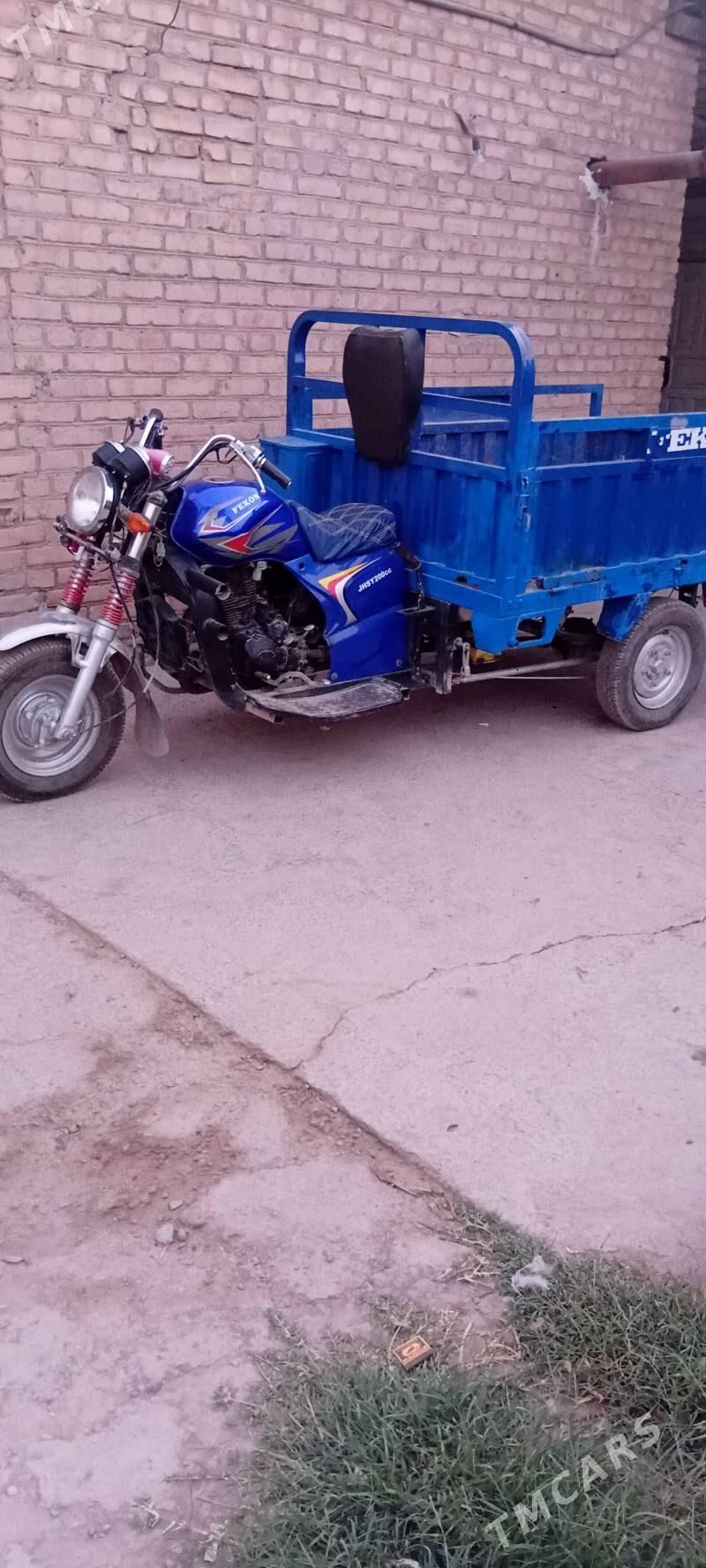 Fekon FK150-8G 2016 - 17 000 TMT - Чарджоу - img 3