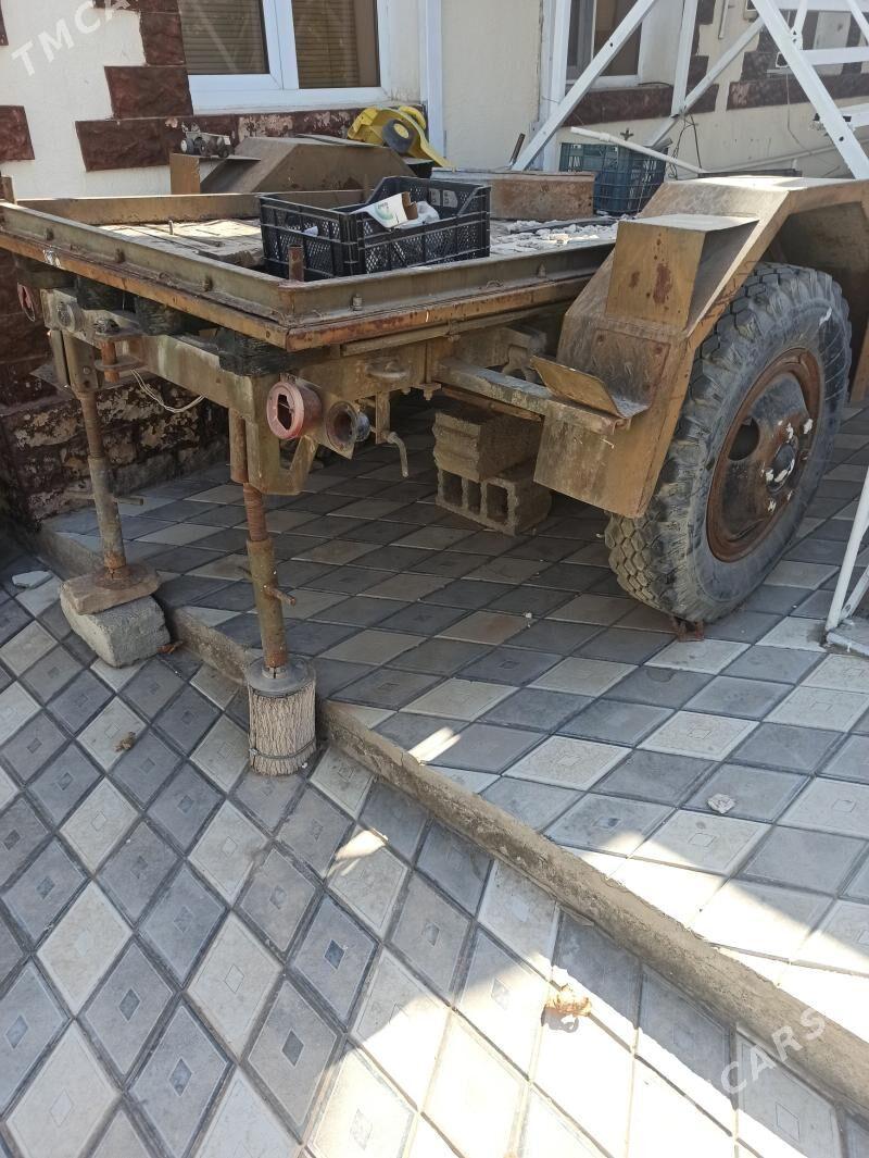 Prisep / Прицеп - Herrikgala - img 1