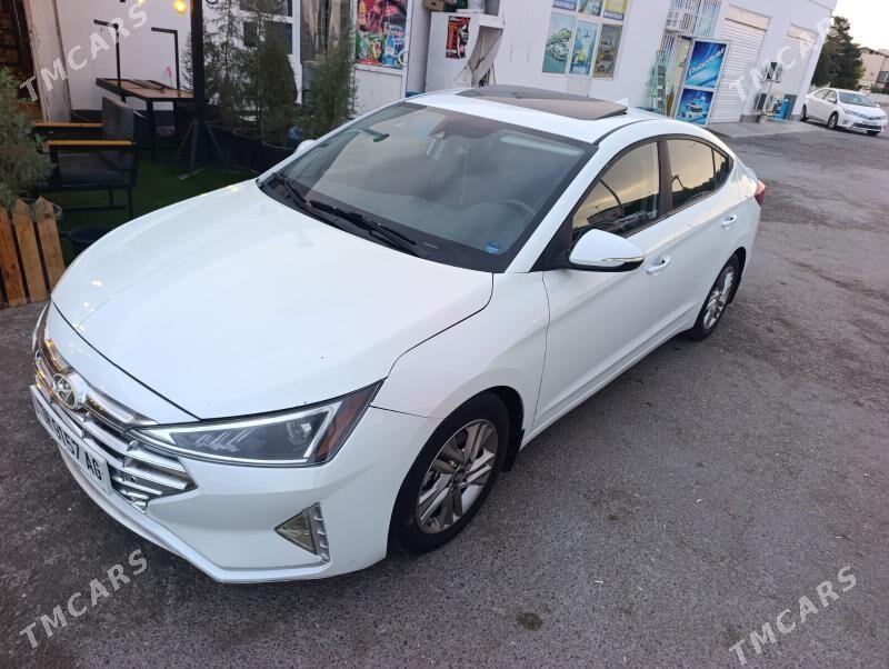 Hyundai Elantra 2019 - 205 000 TMT - 2 мкр - img 1