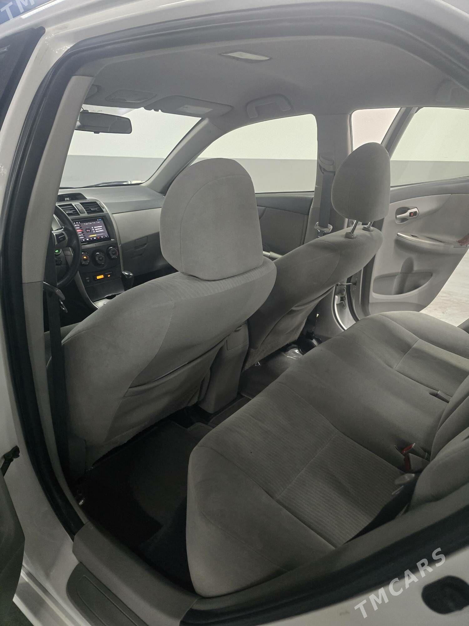 Toyota Corolla 2010 - 160 000 TMT - Aşgabat - img 8