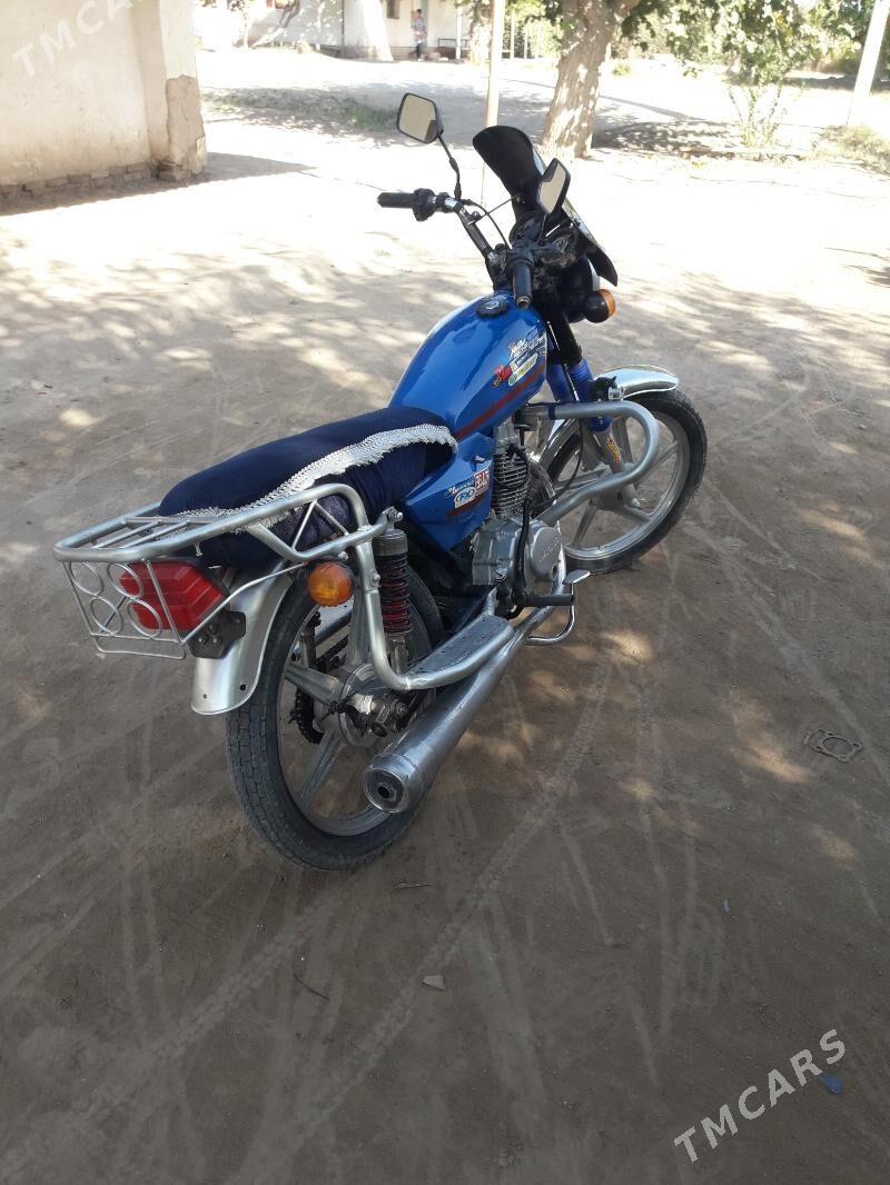 Fekon FK150-8G 2010 - 10 000 TMT - Dänew - img 1