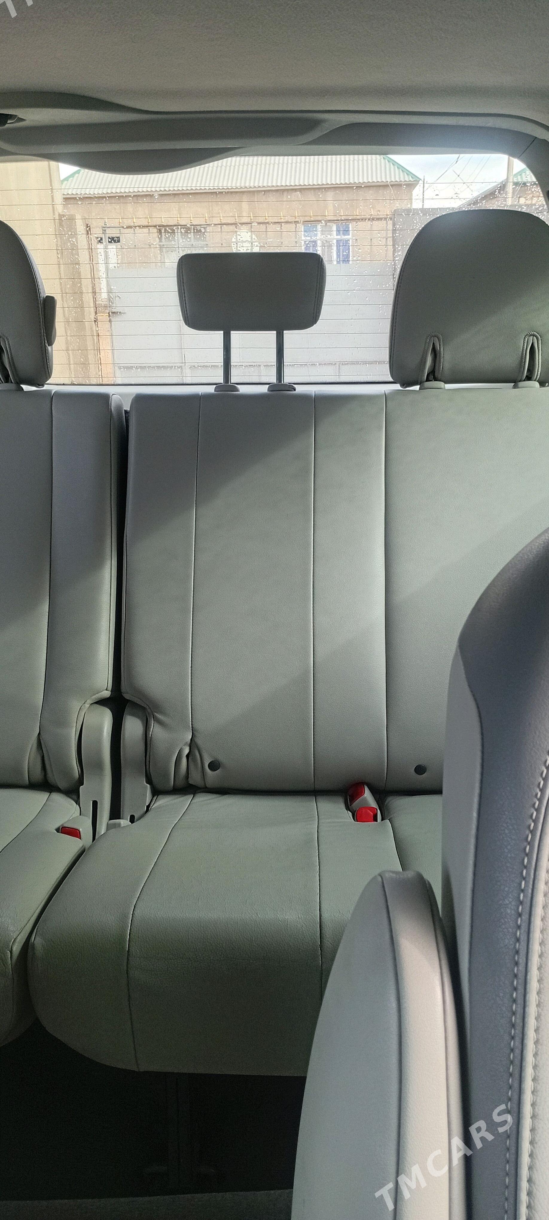 Toyota Sienna 2010 - 320 000 TMT - Türkmenbaşy - img 3