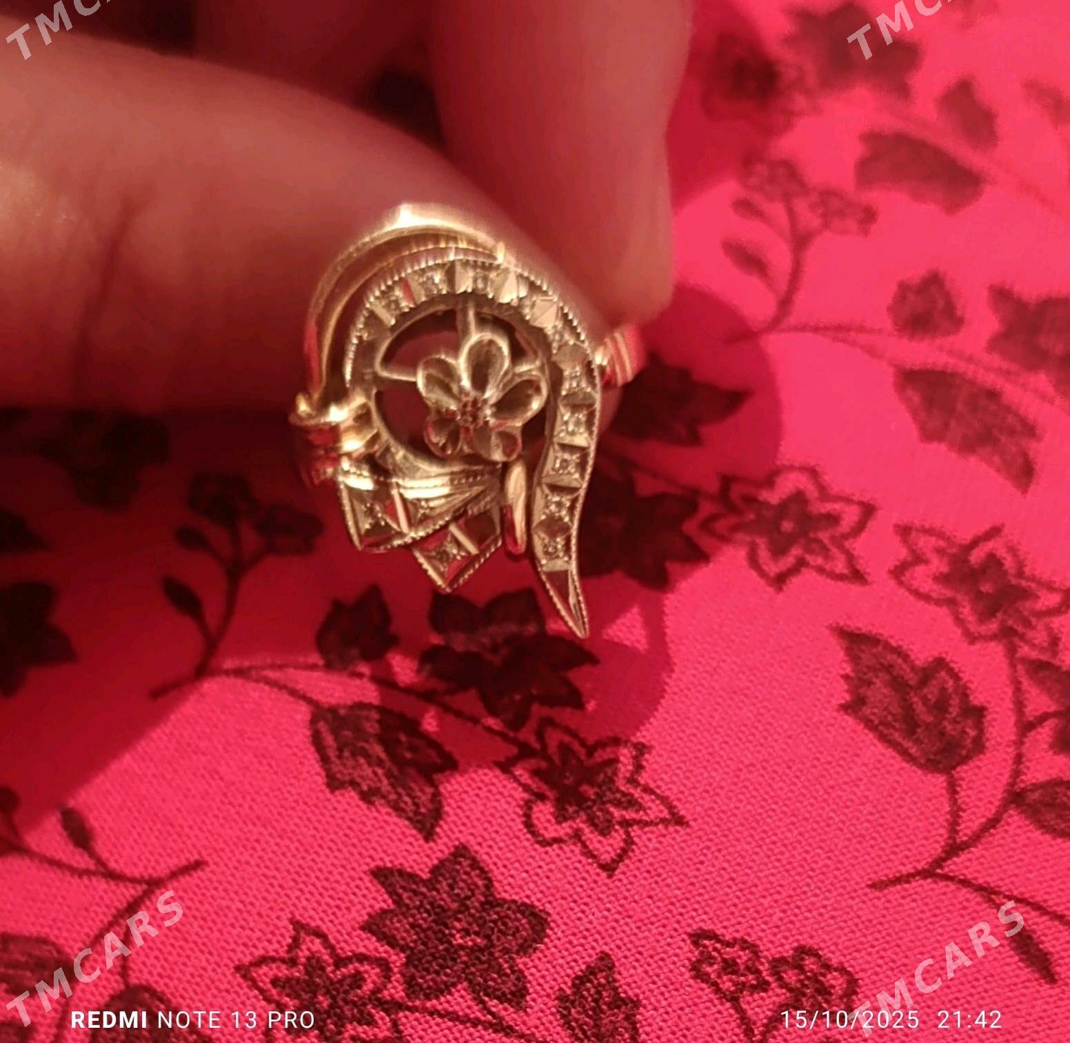 Gyzyl komplekt birliyant - Jebel - img 2