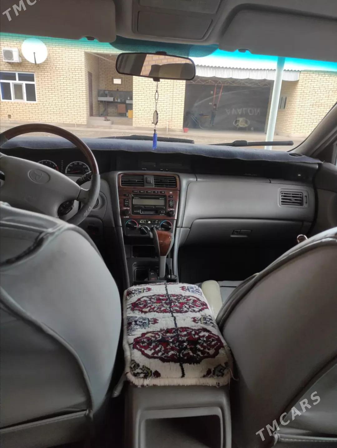 Toyota Avalon 2001 - 170 000 TMT - Мары - img 3