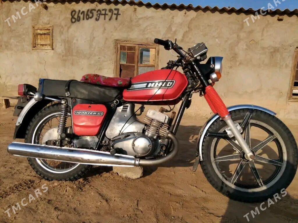 Iž Ýupiter 1988 - 18 000 TMT - Ак-Бугдайский этрап - img 1