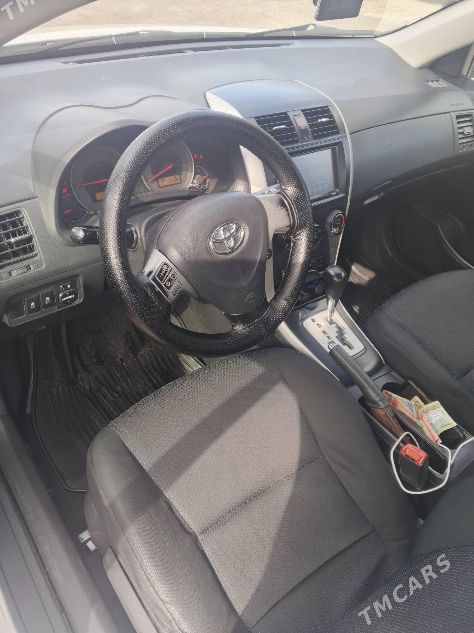 Toyota Corolla 2010 - 150 000 TMT - Aşgabat - img 4