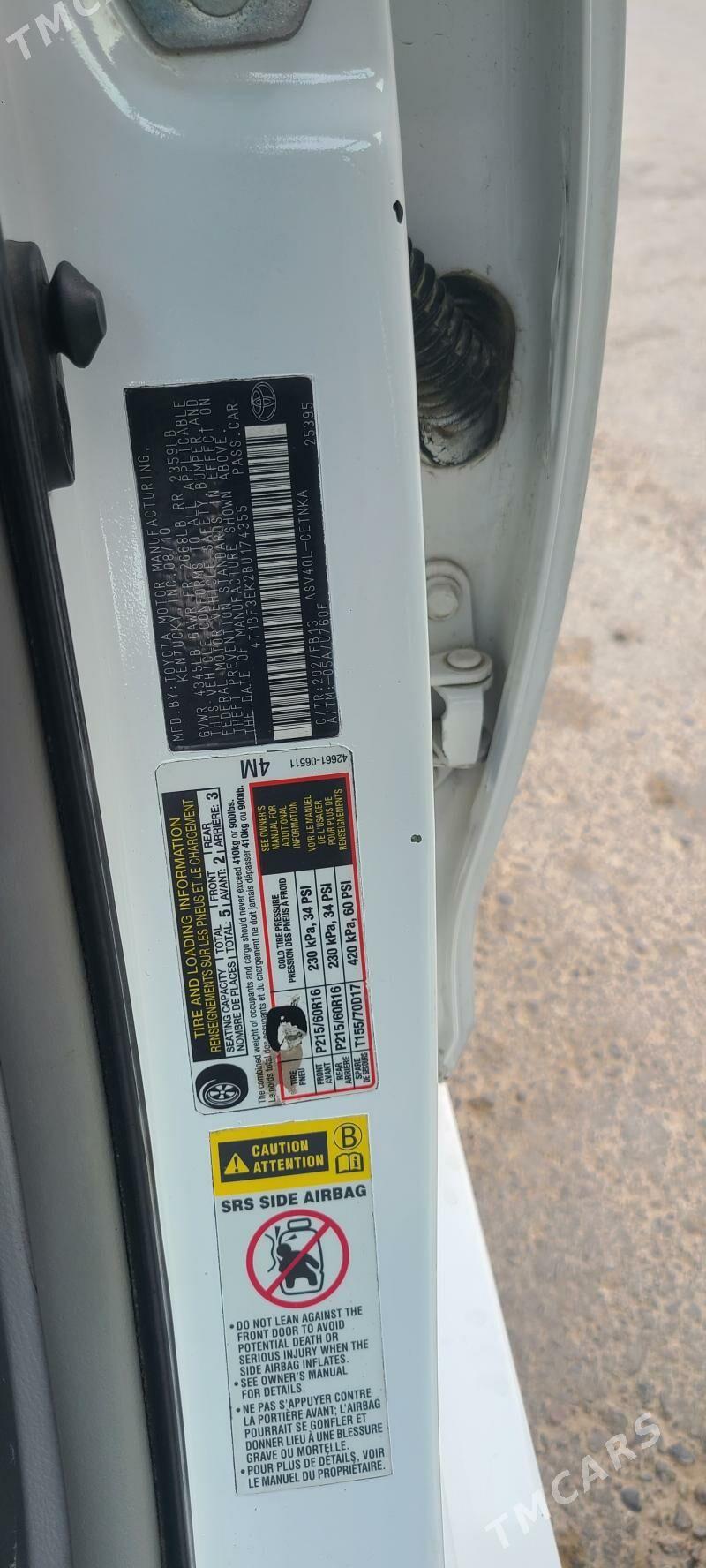 Toyota Camry 2010 - 170 000 TMT - Baýramaly - img 4