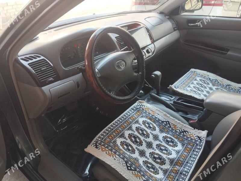 Toyota Camry 2003 - 220 000 TMT - Çärjew - img 7