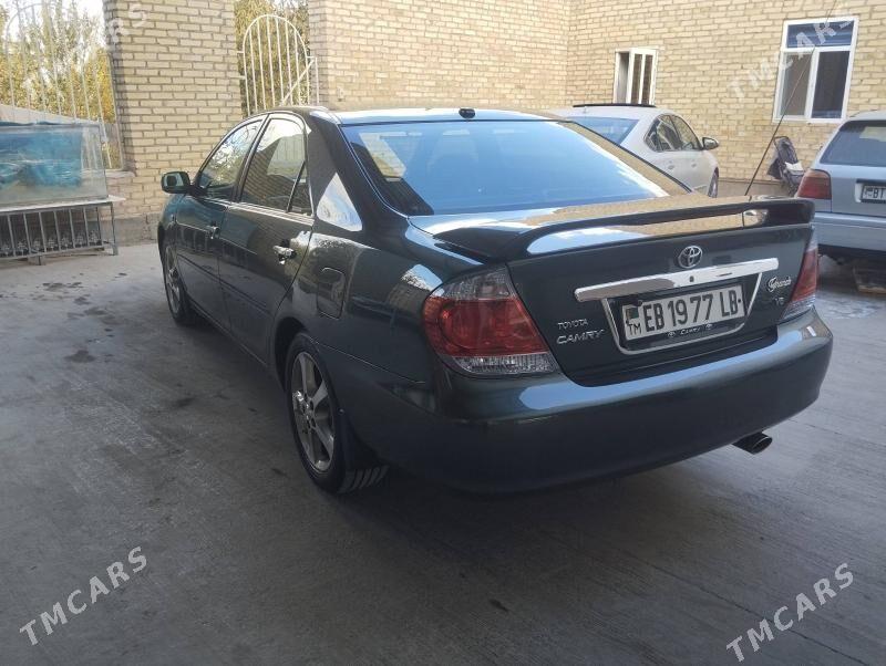 Toyota Camry 2003 - 220 000 TMT - Çärjew - img 5