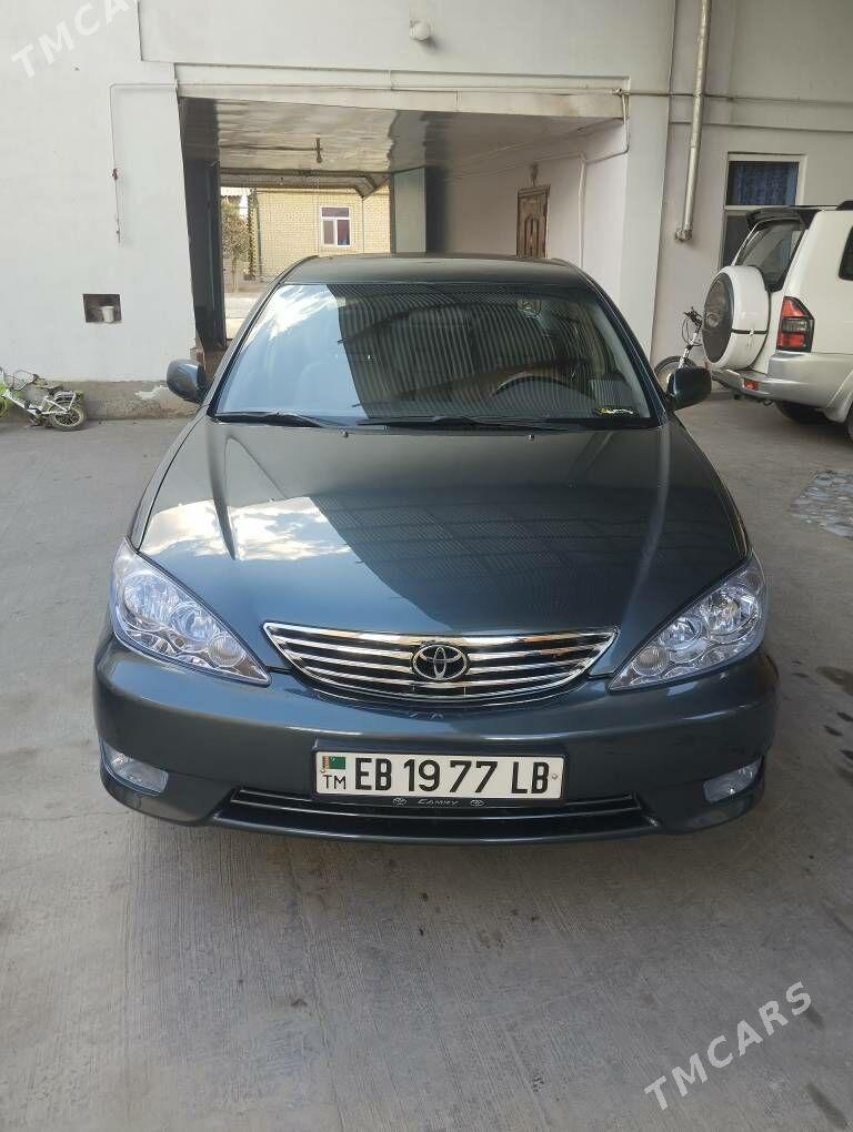 Toyota Camry 2003 - 220 000 TMT - Çärjew - img 10