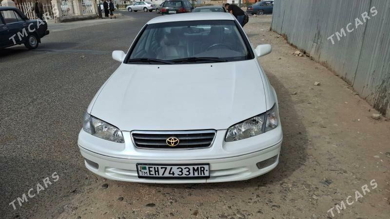 Toyota Camry 2001 - 175 000 TMT - Baýramaly - img 1