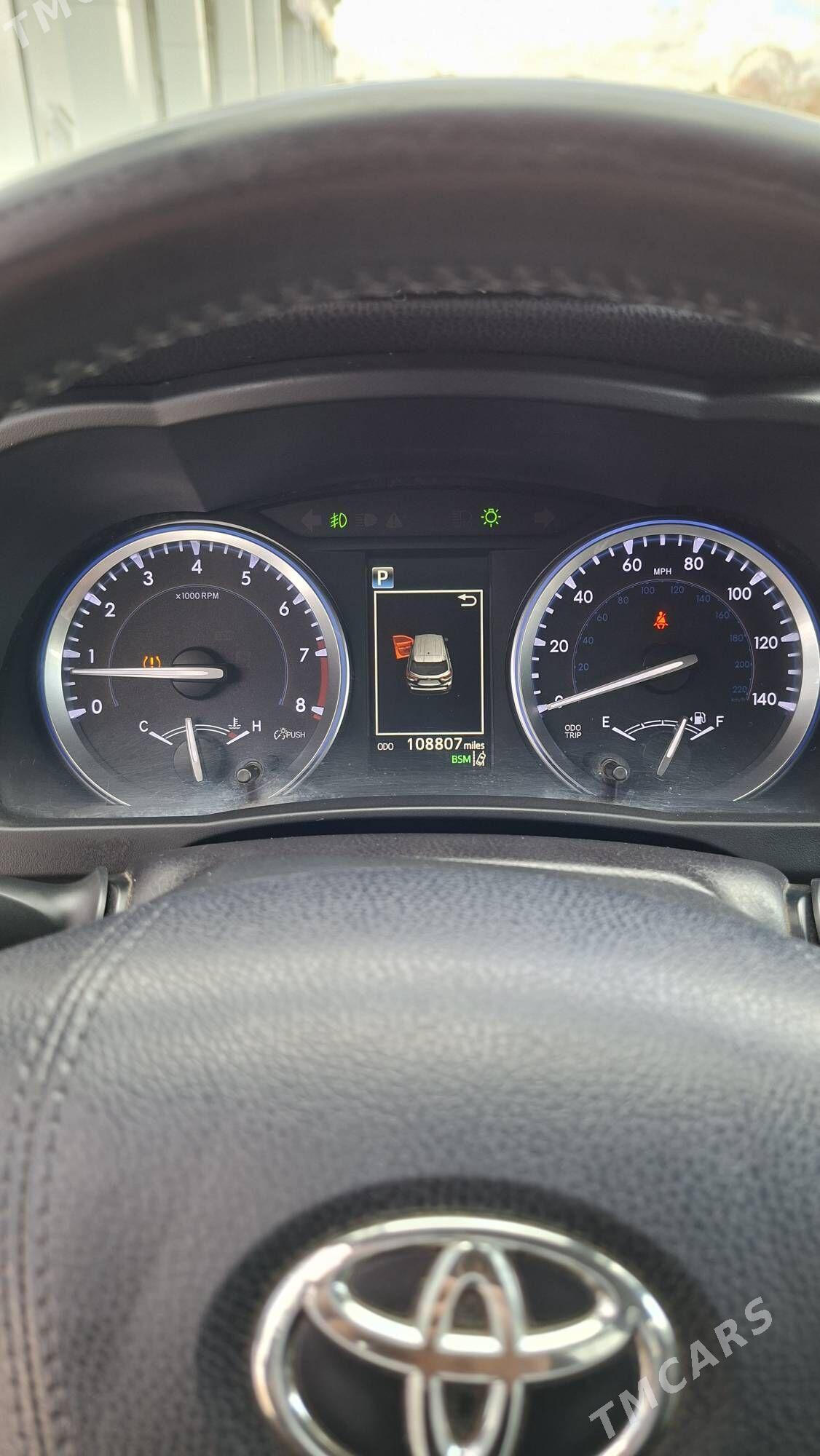 Toyota Highlander 2018 - 480 000 TMT - Türkmenabat - img 6