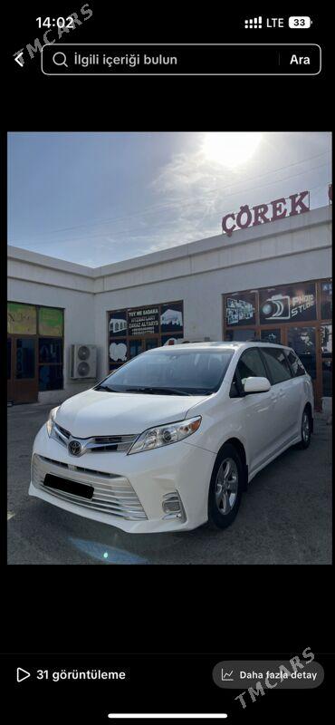 Toyota Sienna 2018 - 400 000 TMT - Мары - img 2