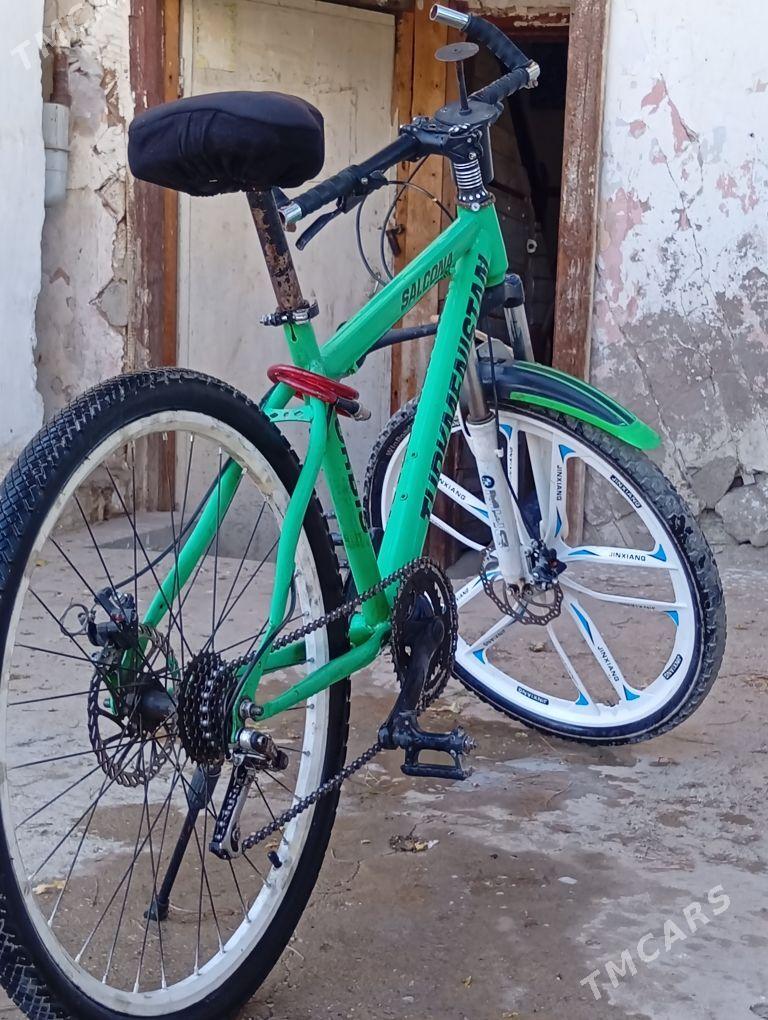 Odmen 600lik bilen - Balkanabat - img 4