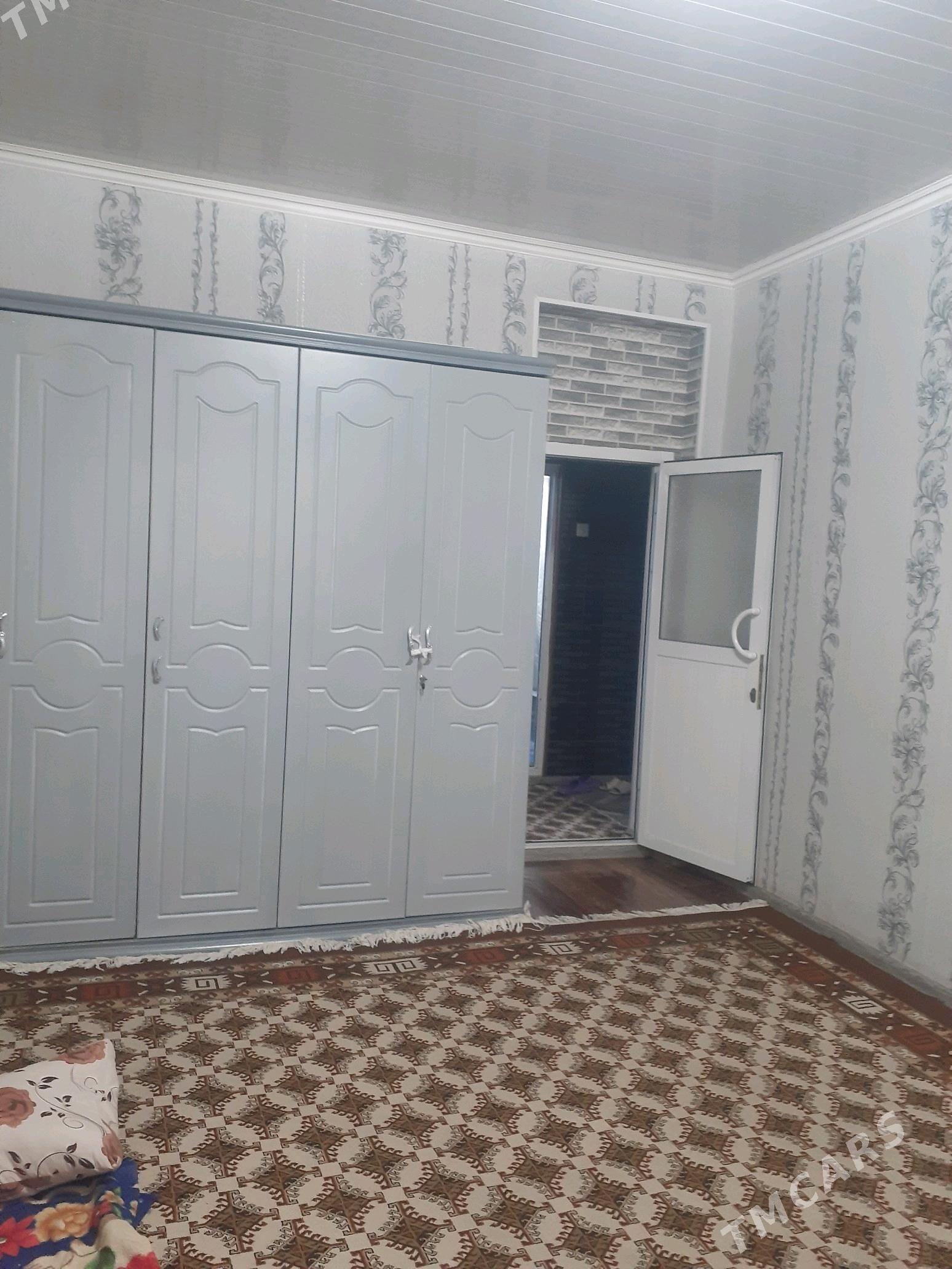 arenda jay - Mary - img 3