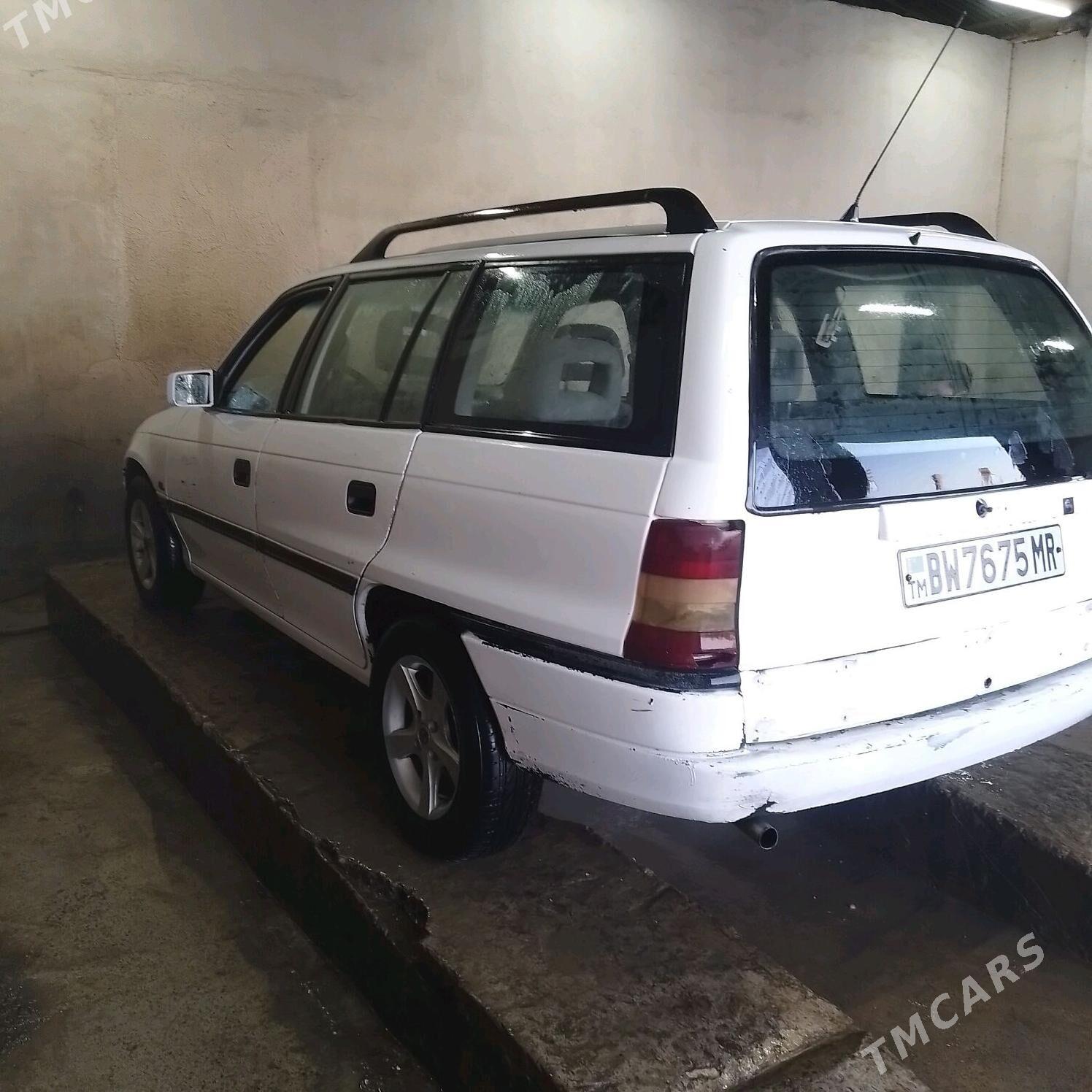 Opel Astra 1993 - 30 000 TMT - Векильбазар - img 2