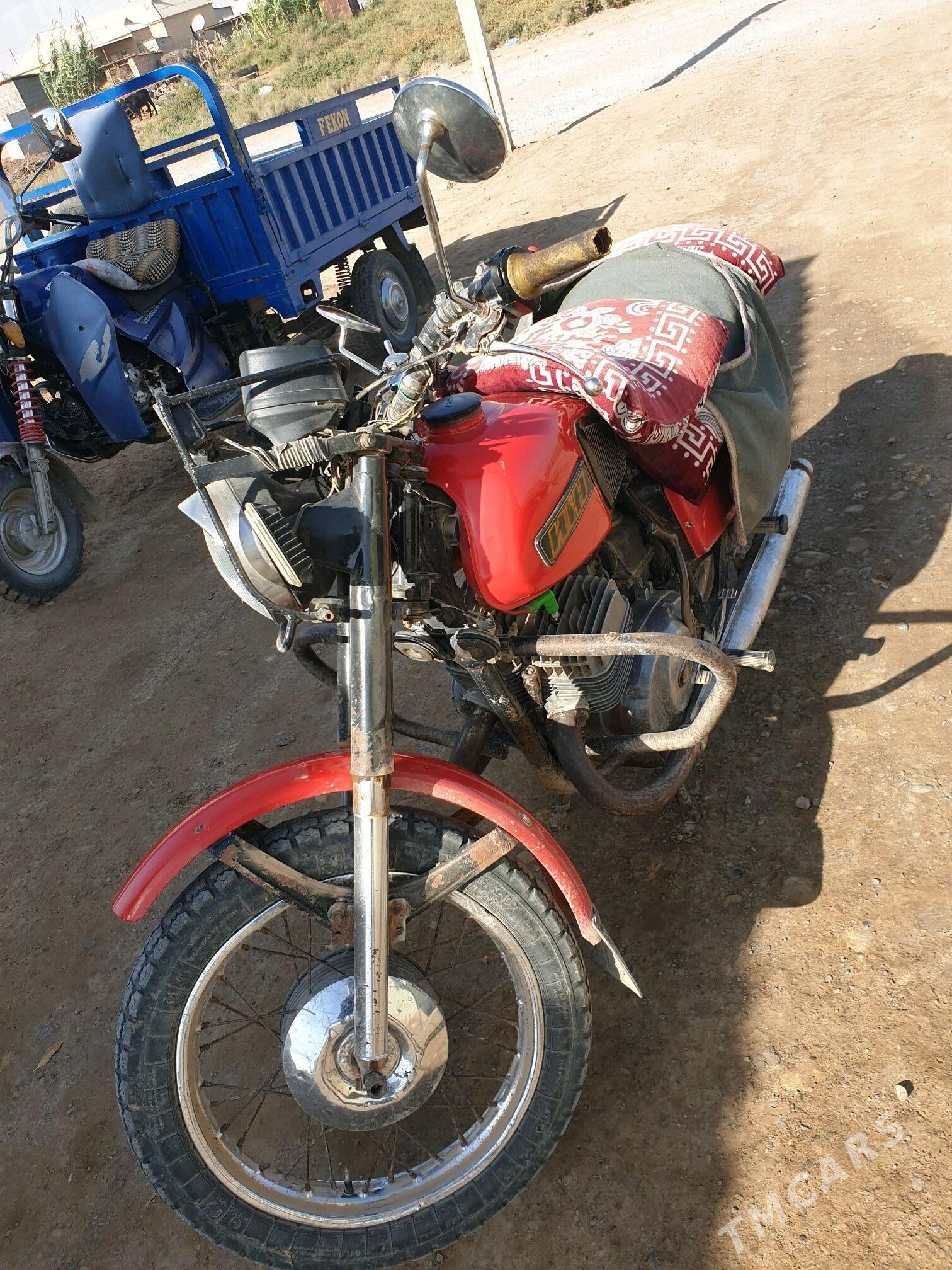 Iž Ýupiter 2015 - 10 000 TMT - Теджен - img 3