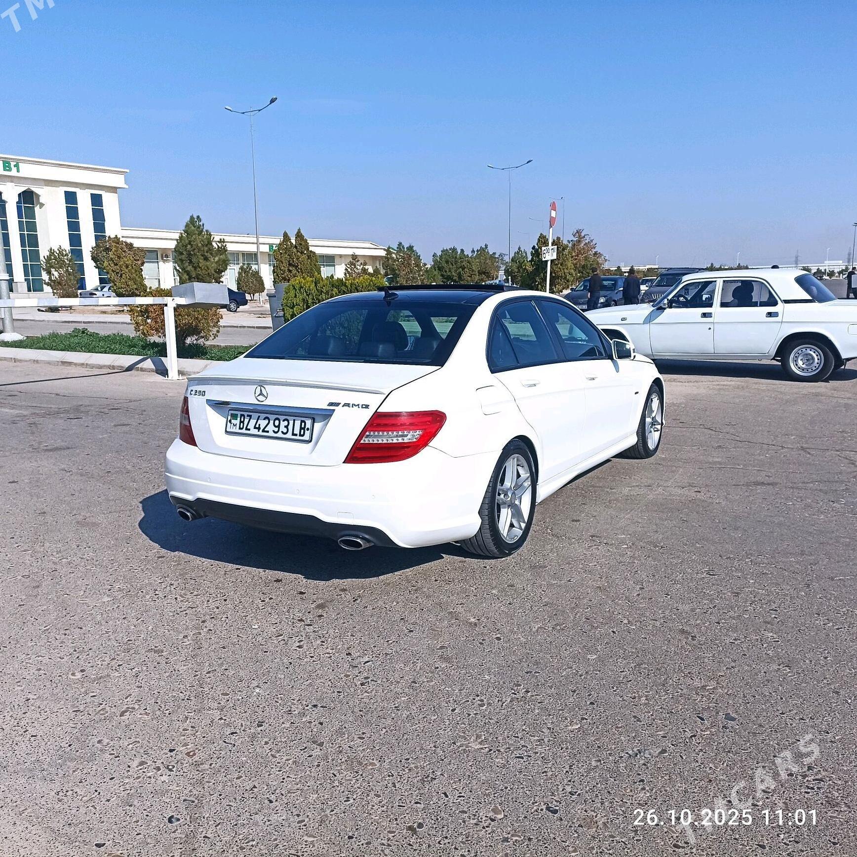 Mercedes-Benz C250 2012 - 170 000 TMT - Türkmenabat - img 2