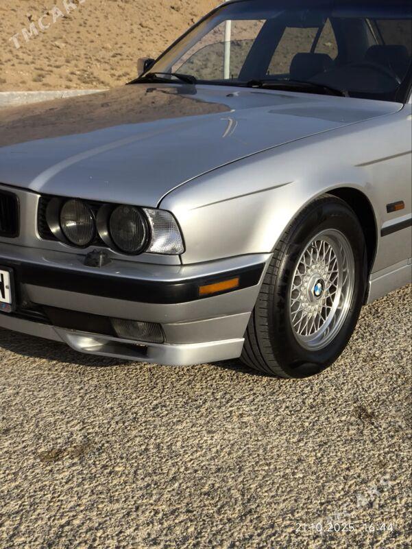 BMW 525 1990 - 80 000 TMT - Balkanabat - img 4