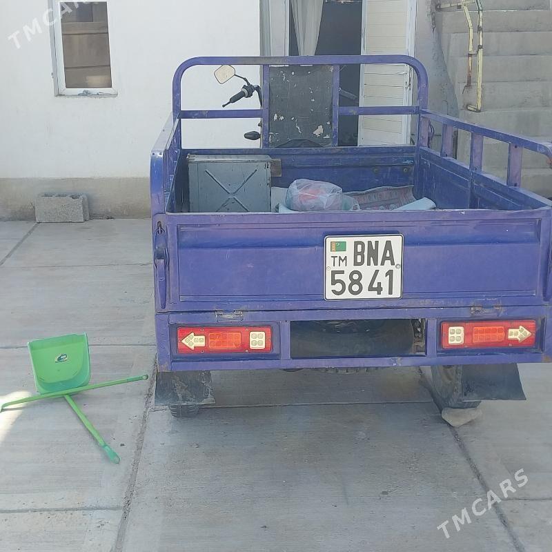 Fekon FK200-14G 2015 - 16 000 TMT - Балканабат - img 2