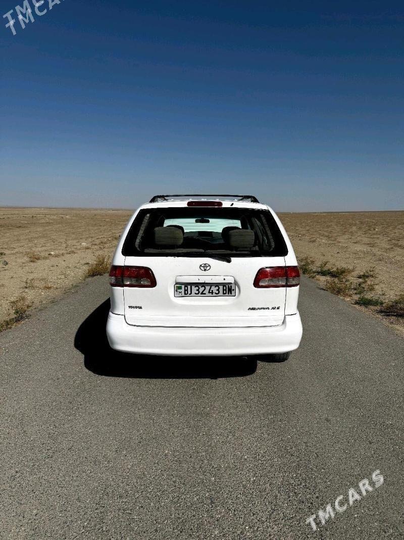 Toyota Sienna 2001 - 152 000 TMT - Gyzylarbat - img 3