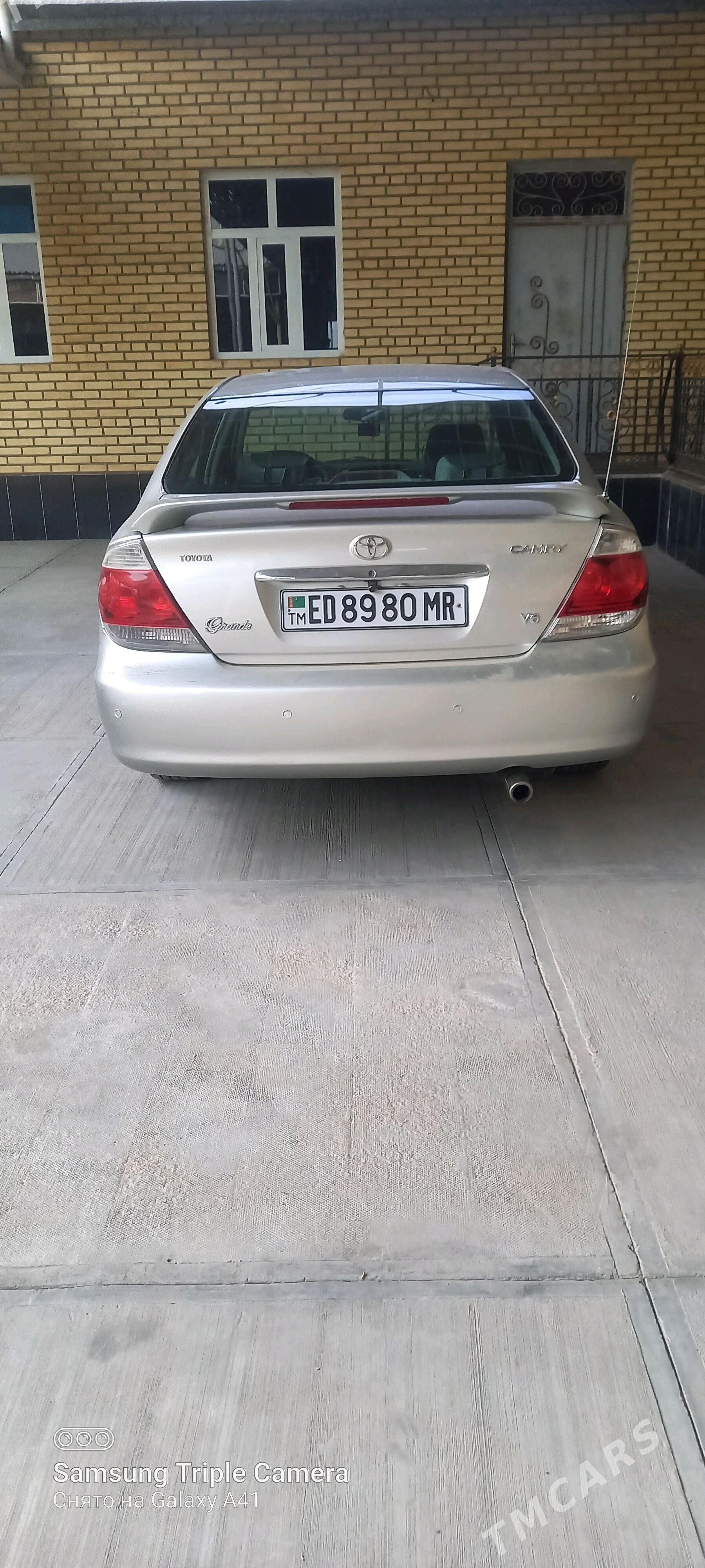 Toyota Camry 2003 - 185 000 TMT - Байрамали - img 4