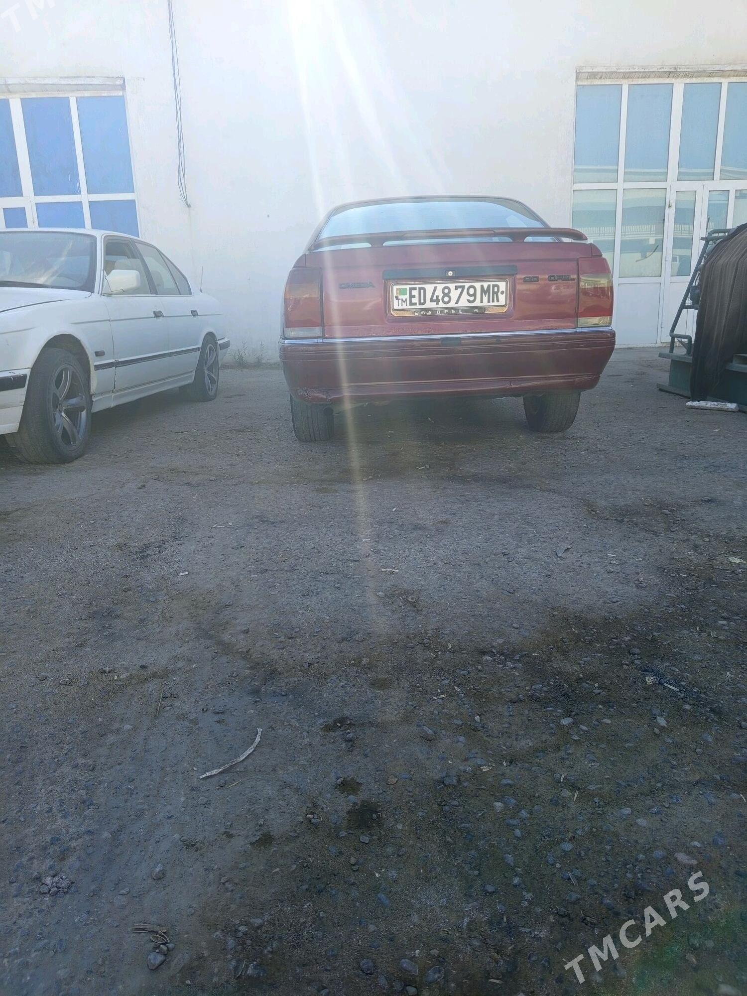Opel Omega 1995 - 18 000 TMT - Мары - img 4
