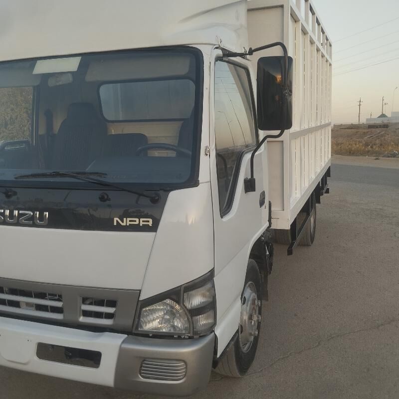 Isuzu Elf 2010 - 290 000 TMT - Ýolöten - img 6