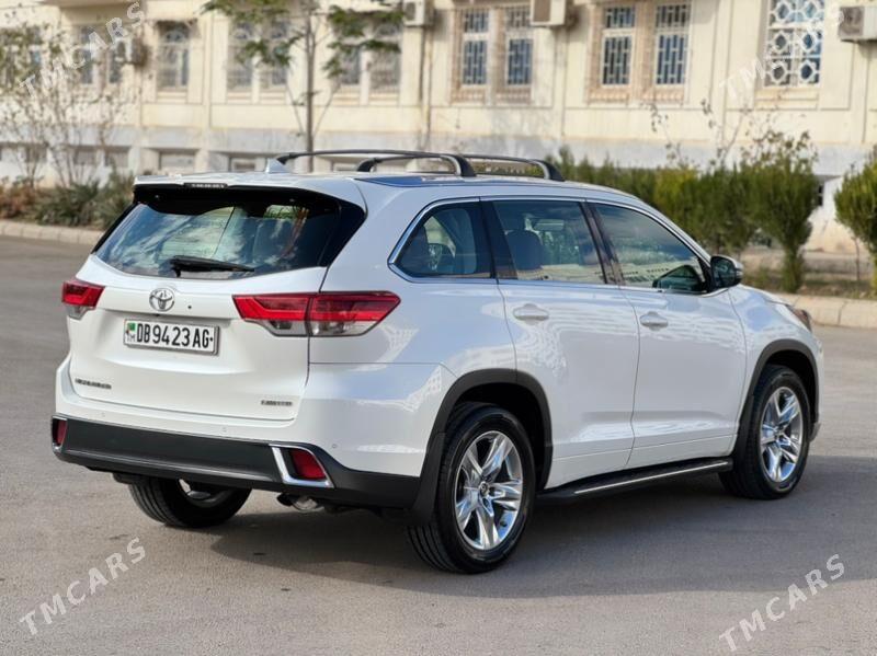 Toyota Highlander 2018 - 510 000 TMT - Ашхабад - img 7