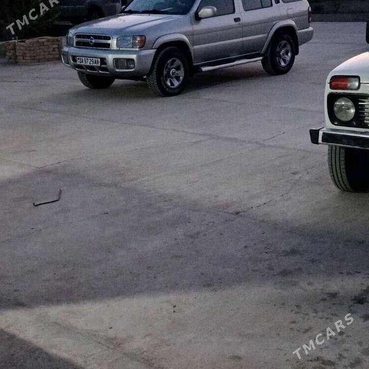 Nissan Pathfinder 2003 - 145 000 TMT - Кака - img 1