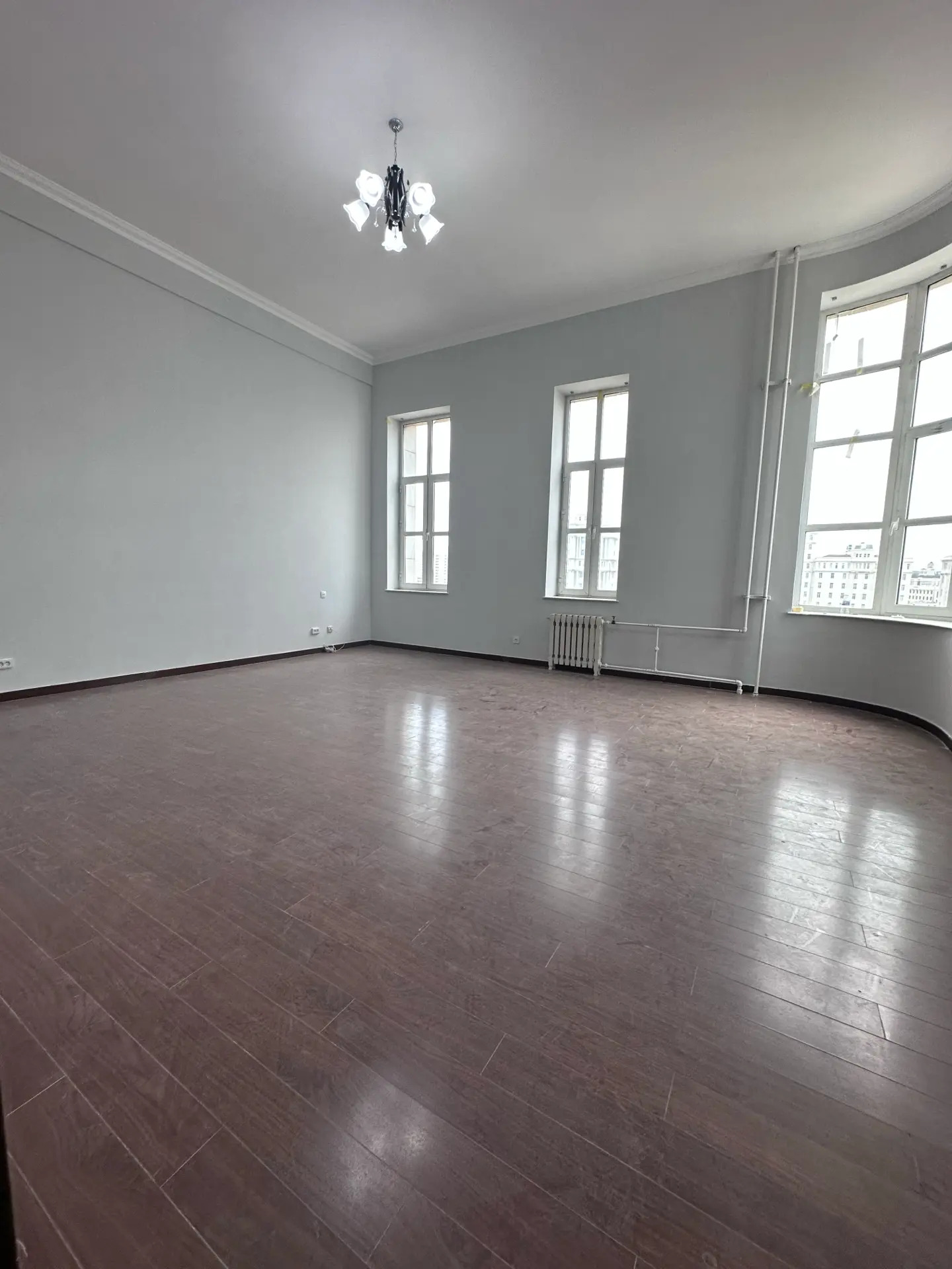 SATLYK SOWETSKIY ELITKA - Sowetskiý köç. (Garaşsyzlyk şaýoly) - img 1