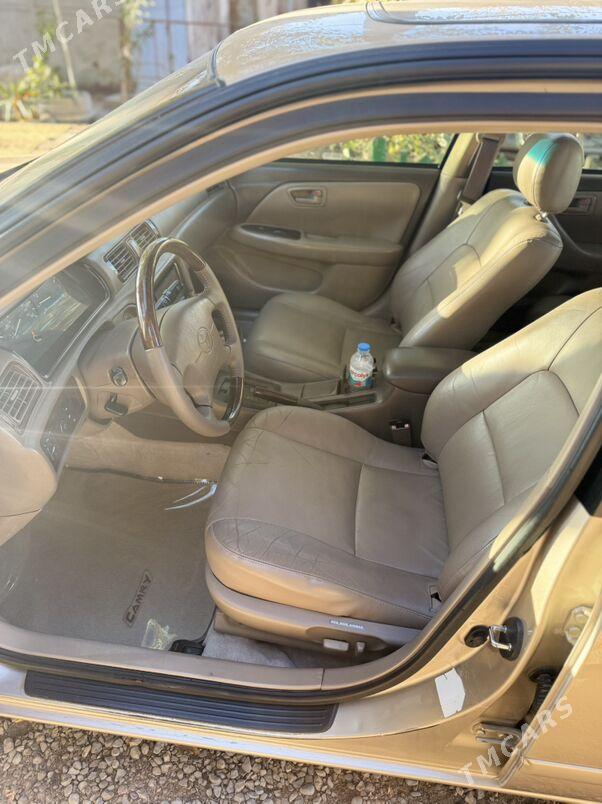 Toyota Camry 2001 - 200 000 TMT - Мары - img 3