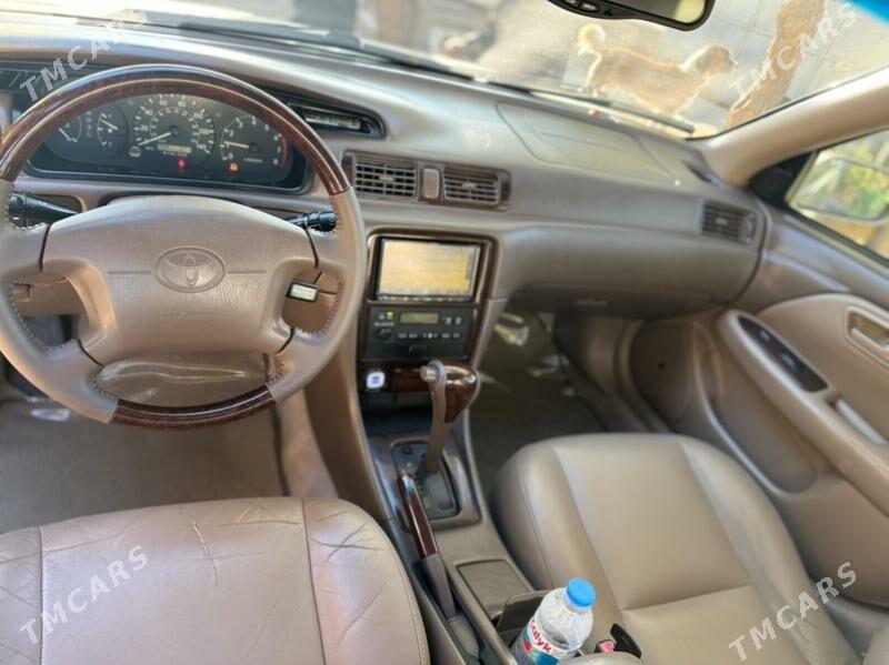 Toyota Camry 2001 - 200 000 TMT - Мары - img 2